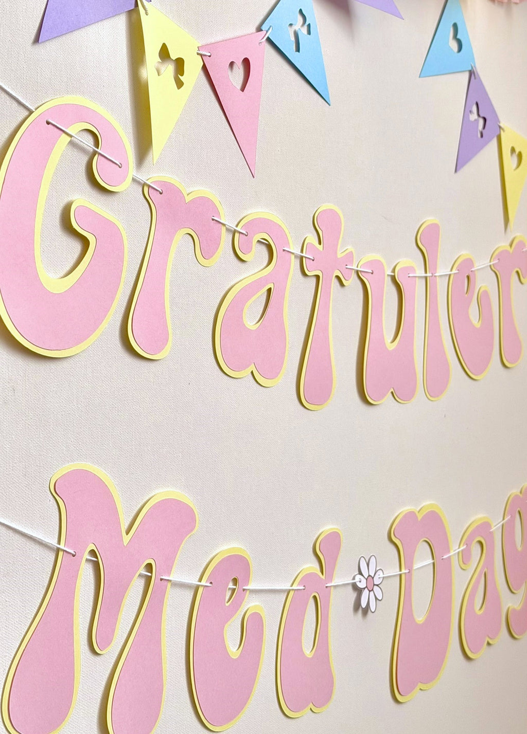 Gratulerer Med Dagen Letter Banner